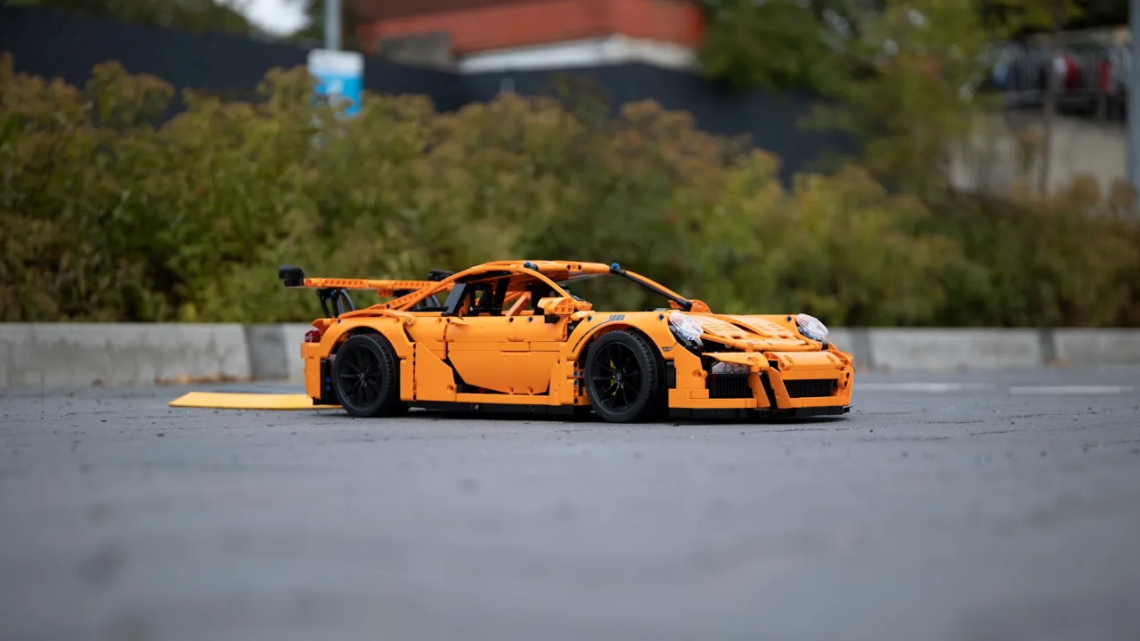 LEGO Porsche 911 GT3 Mini-Carporn